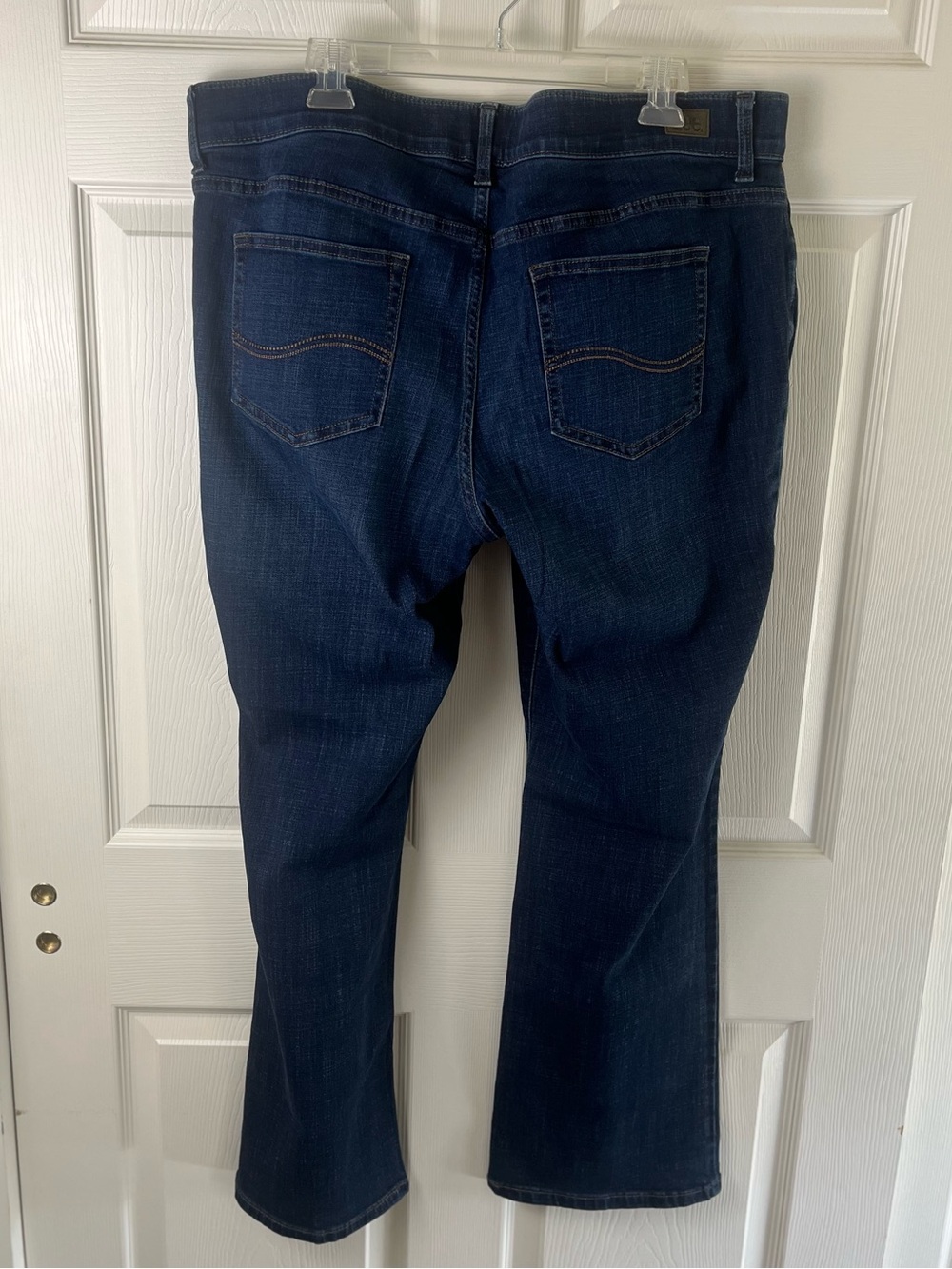 Lee Bootcut Jeans in Dark Blue Indigo - Picture 2 of 4